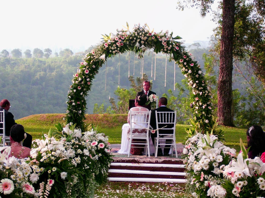 Selabintana Conference Resort Sukabumi Bagian luar foto
