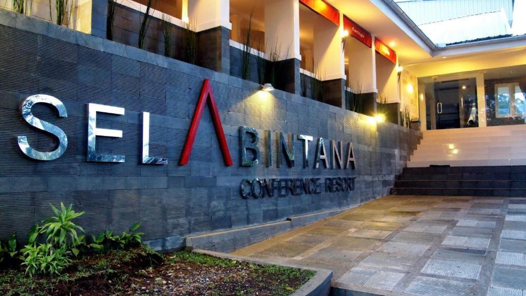 Selabintana Conference Resort Sukabumi Bagian luar foto