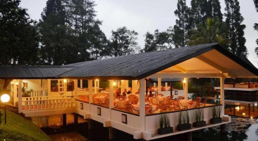 Selabintana Conference Resort Sukabumi Bagian luar foto